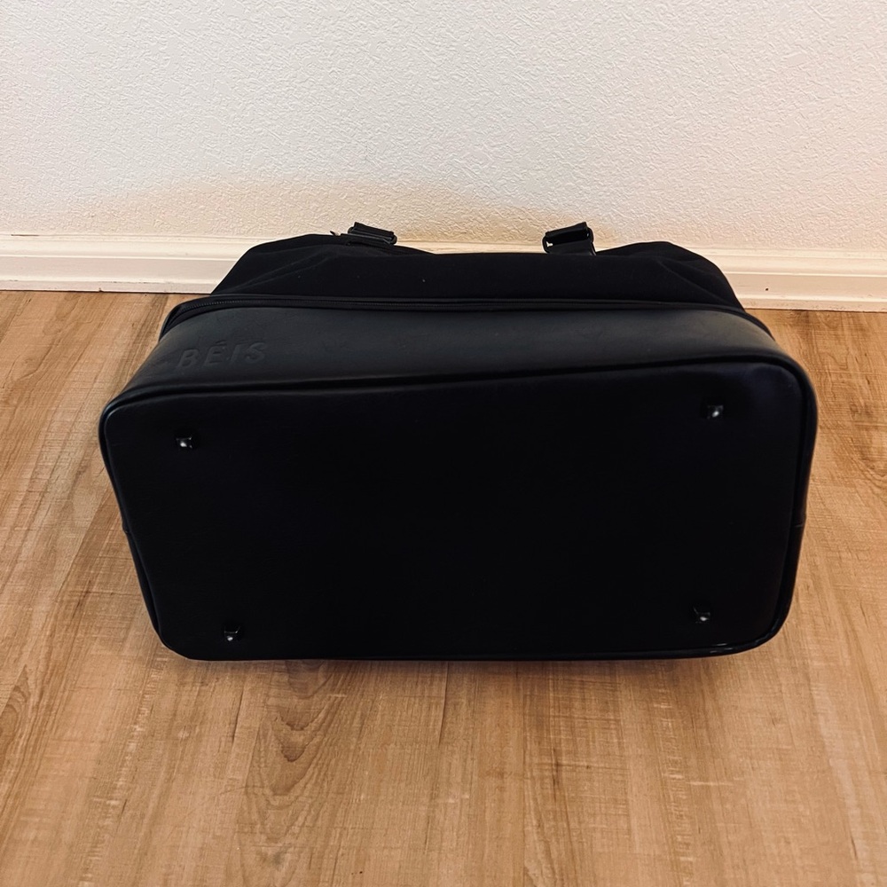 The Convertible Mini Weekender - Picture 4 of 4